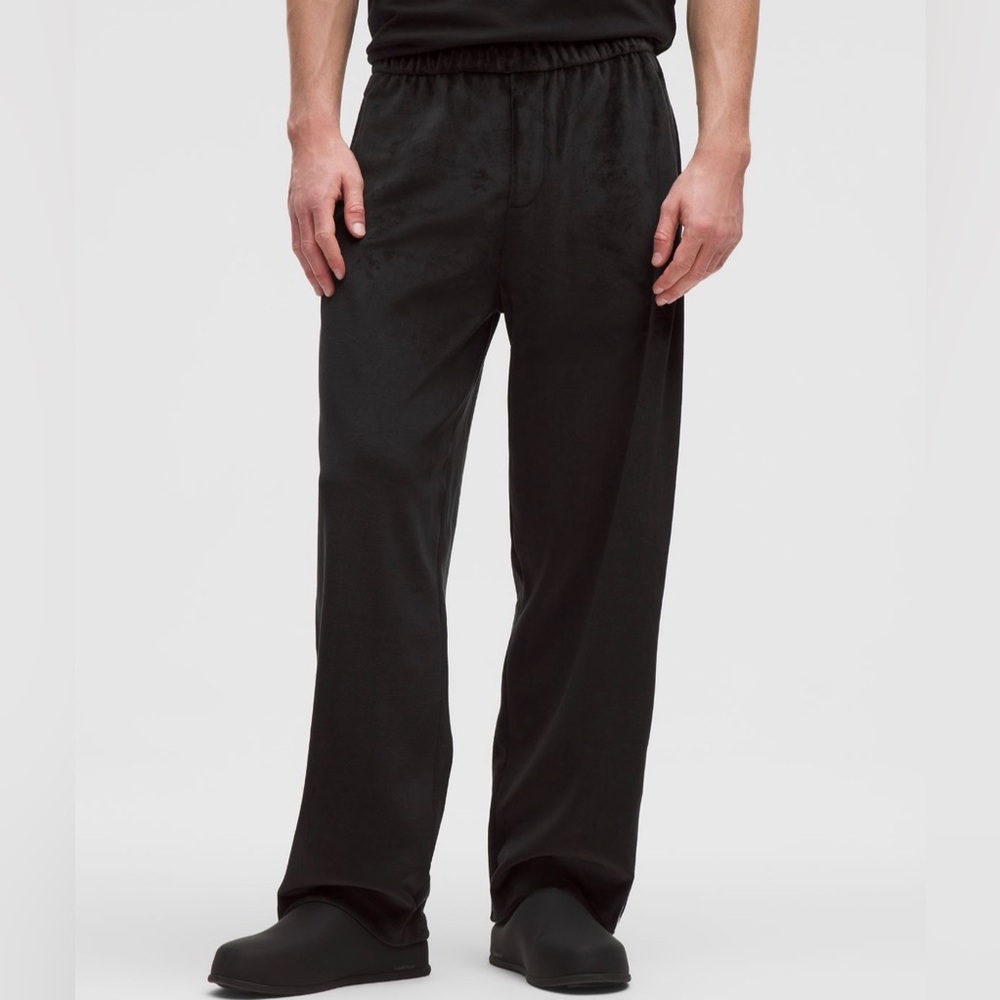 Lululemon Men’s “Velour” Pant 32”-34” Inseam (L) *RELAXED FIT*